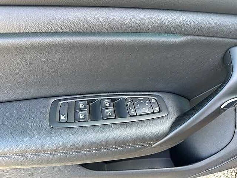 Renault Megane Grandtour E-Tech Plugin 160